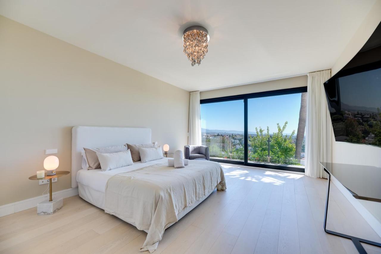 Vacation Marbella I Villa Paraiso The View, Infinity Heated Pool, Sea View, 24-7 Security, Golf Courses Естепона Екстер'єр фото